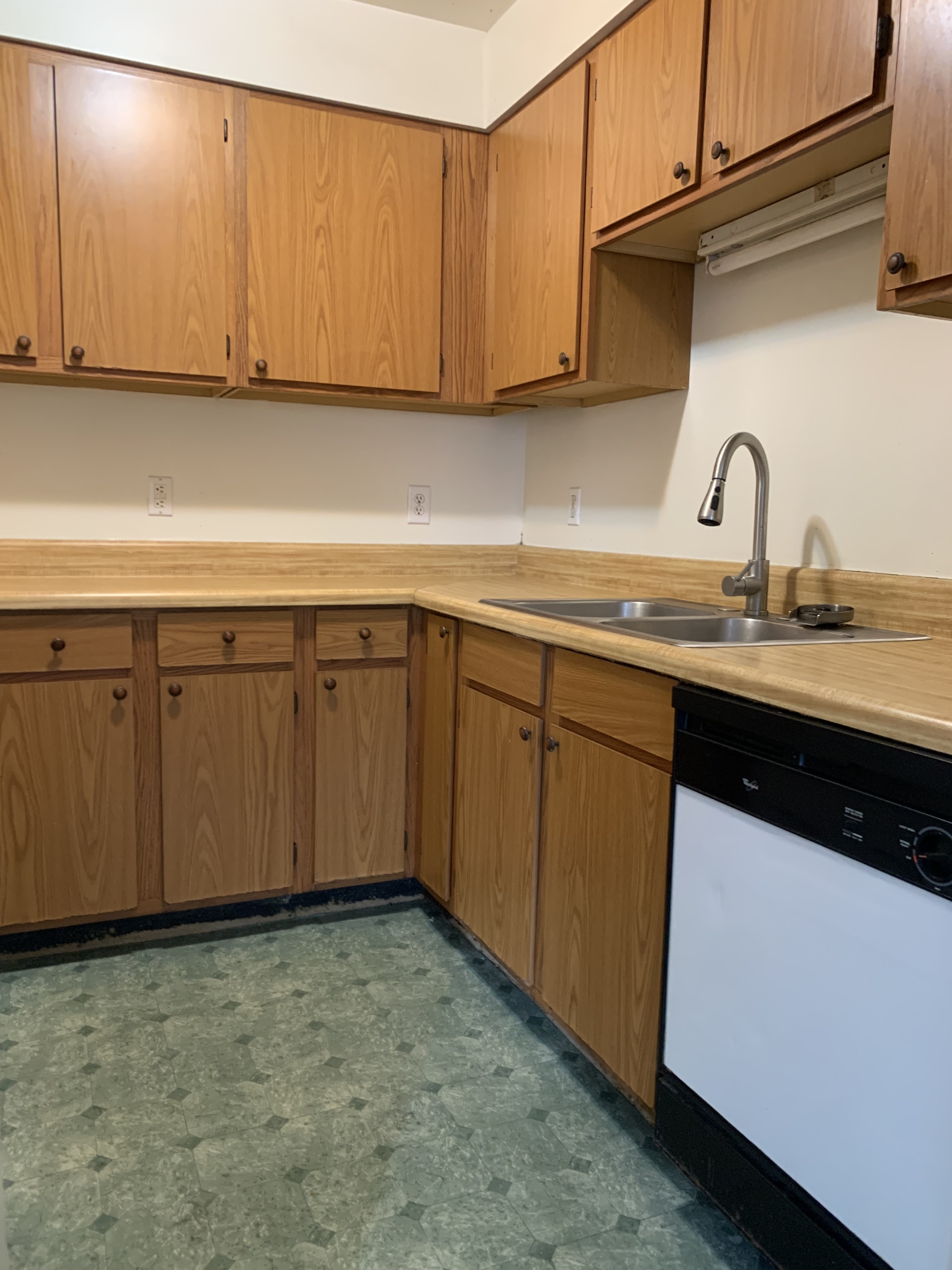 1278 South Hayne Street 109-B